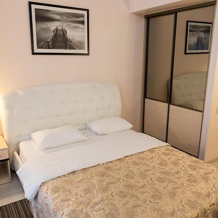 Staybridge Mini-Hotel In Most City Panoramic River View Dnipro Bagian luar foto
