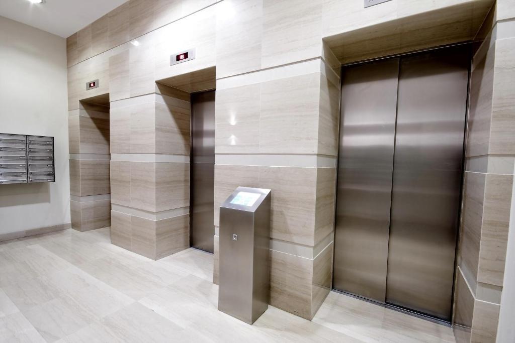 Staybridge Mini-Hotel In Most City Panoramic River View Dnipro Bagian luar foto