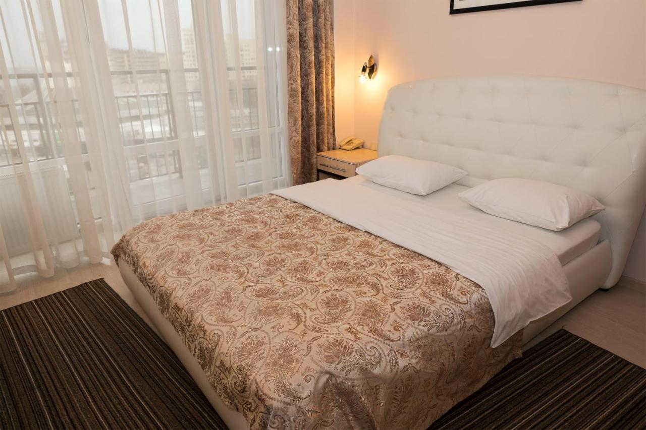 Staybridge Mini-Hotel In Most City Panoramic River View Dnipro Bagian luar foto
