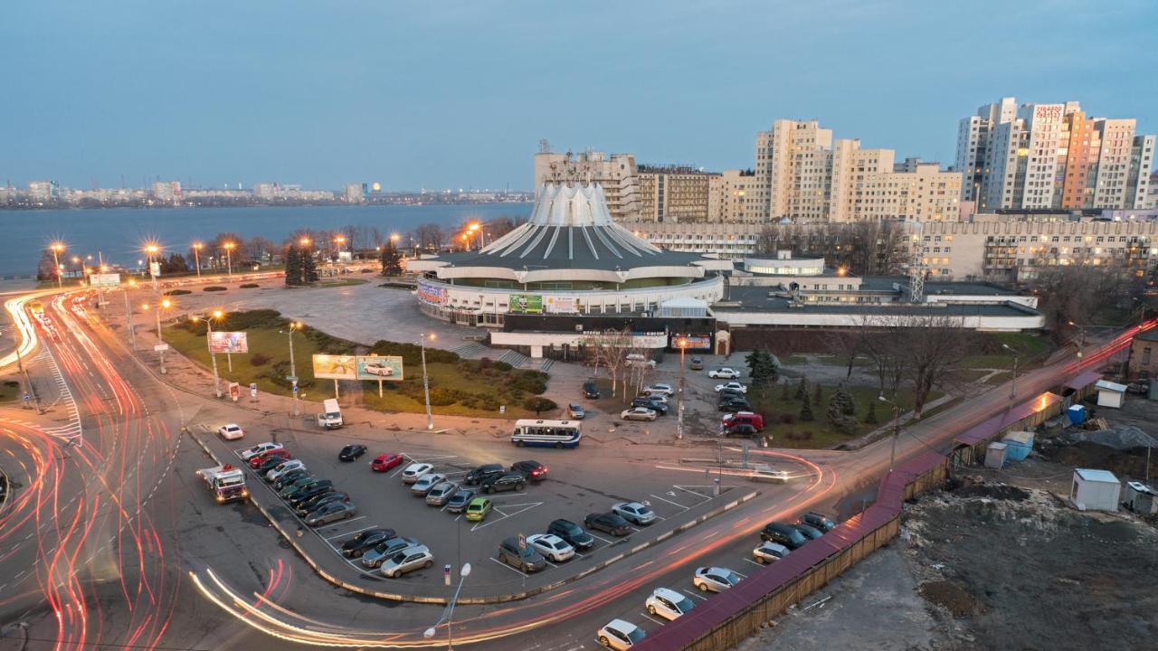 Staybridge Mini-Hotel In Most City Panoramic River View Dnipro Bagian luar foto